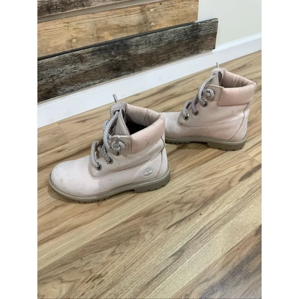 Timberland pink boots need cleaning size 8